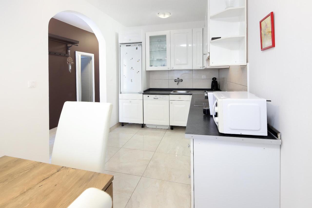 Sunset Apartments Crikvenica Exterior photo