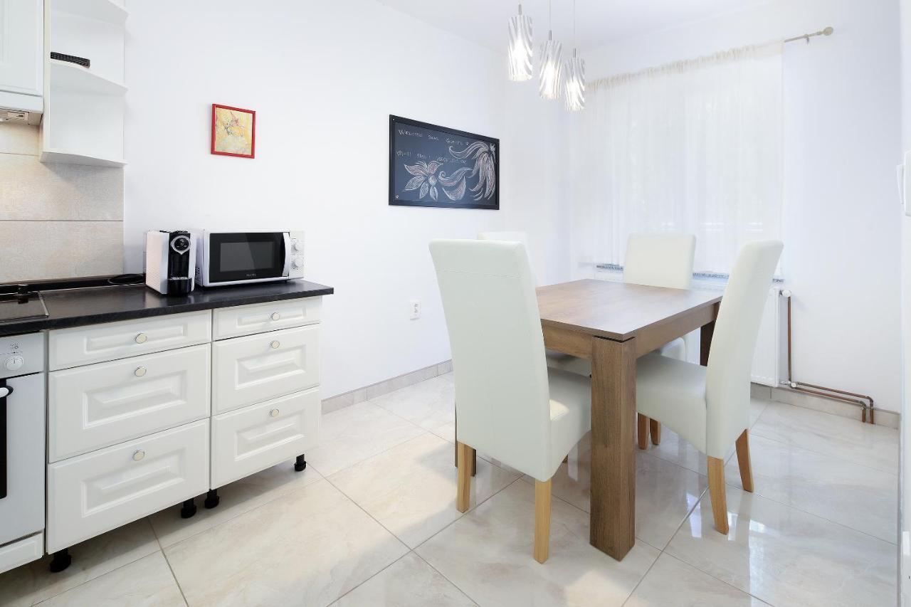 Sunset Apartments Crikvenica Exterior photo